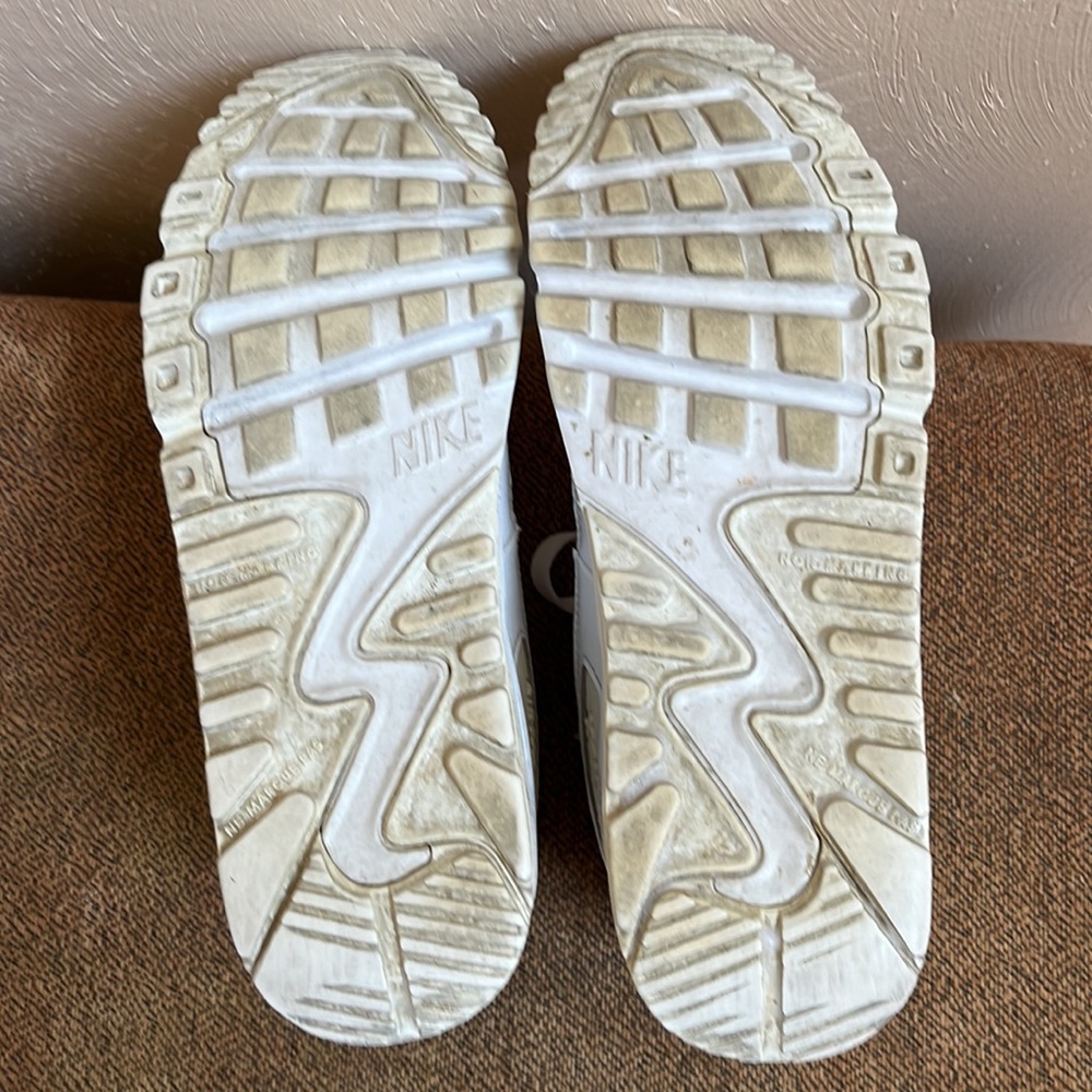 Nike Air Max - Picture 5 of 6